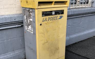 Ivry sur Seine - Boîte aux lettres