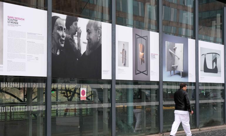 Exposition sur Isamu Noguchi en gare de Lille Europe