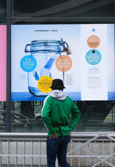 Photo de l&#039;expo des 75 ans de l&#039;INSEE dans la gare de Lille Europe