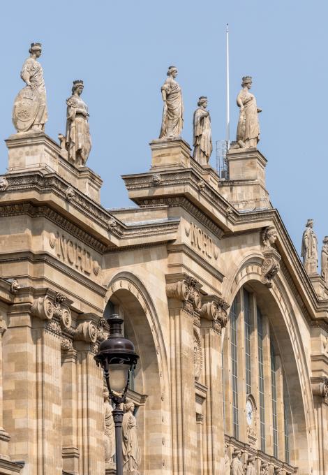 Visuel du haut de la façade de la gare de Paris Gare du Nord